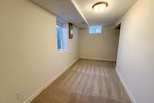 5918 Zenith Ave N, Brooklyn Center, MN 55429 - Photo 20