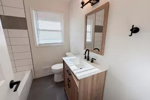 5918 Zenith Ave N, Brooklyn Center, MN 55429 - Photo 10