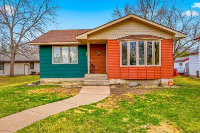 645 W 3rd Street, Rush City, MN 55069 - Photo 1