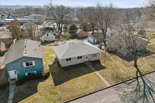 235 14th Ave S, South Saint Paul, MN 55075 - Photo 1