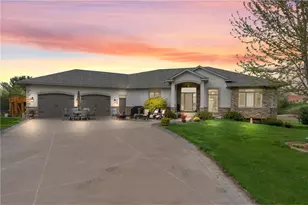 11183 Country Dr, Pine City, MN 55063 - Photo 1