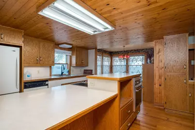 5822 500th Avenue, Bricelyn, MN 56014 - Photo 12