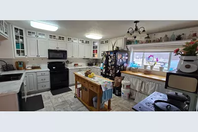 27301 315th Street, Erhard, MN 56534 - Photo 4