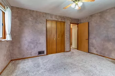 413 E St. Charles Avenue, Fergus Falls, MN 56537 - Photo 18