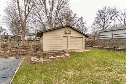 413 E St. Charles Avenue, Fergus Falls, MN 56537 - Photo 32