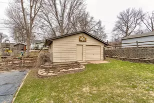 413 E St Charles Ave, Fergus Falls, MN 56537 - Photo 32