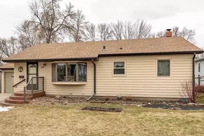 413 E St. Charles Avenue, Fergus Falls, MN 56537 - Photo 1