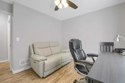 1431 Sumter Avenue N, Golden Valley, MN 55427 - Photo 20