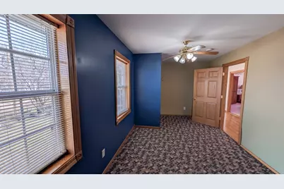 700 38th Ave NE, Austin, MN 55912 - Photo 28