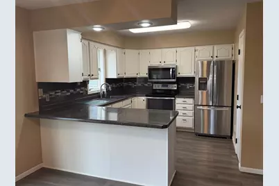 808 E Oak Street, Redwood Falls, MN 56283 - Photo 8