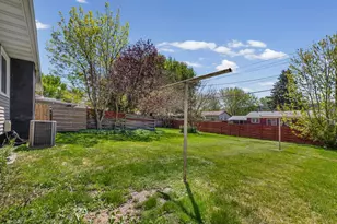 2134 Garnet Dr, Eagan, MN 55122 - Photo 22