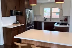 2809 Townview Ave NE, Saint Anthony, MN 55418 - Photo 2