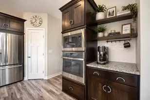 429 Mario Dr, Vadnais Heights, MN 55127 - Photo 8