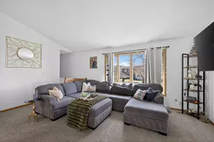 2807 25th St NW, Rochester, MN 55901 - Photo 10