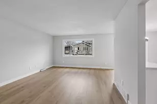 8708 64th Ave N, Brooklyn Park, MN 55428 - Photo 4