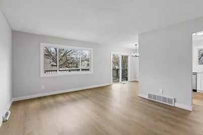 8708 64th Avenue N, Brooklyn Park, MN 55428 - Photo 6