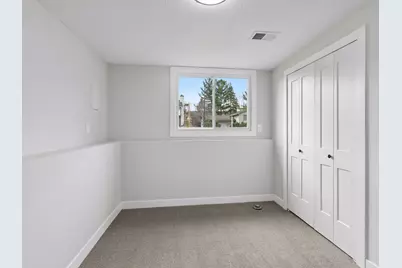 8708 64th Avenue N, Brooklyn Park, MN 55428 - Photo 28