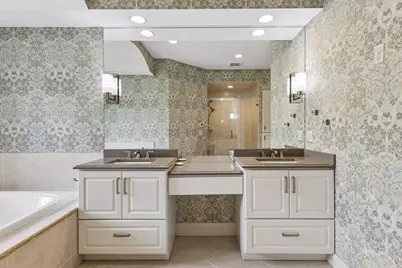 17902 Bearpath Trail, Eden Prairie, MN 55347 - Photo 44