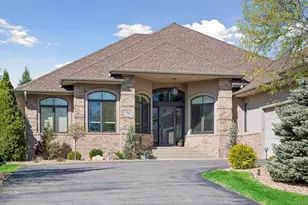 17902 Bearpath Trail, Eden Prairie, MN 55347 - Photo 4