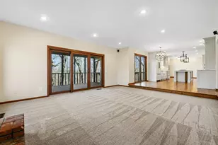 151 Choctaw Cir, Chanhassen, MN 55317 - Photo 20