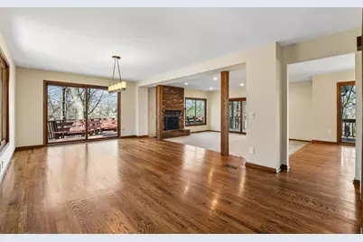 151 Choctaw Circle, Chanhassen, MN 55317 - Photo 18