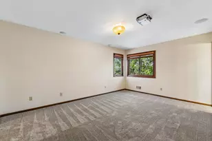 151 Choctaw Cir, Chanhassen, MN 55317 - Photo 26