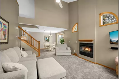 18081 Settlers Way, Eden Prairie, MN 55347 - Photo 4