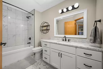18081 Settlers Way, Eden Prairie, MN 55347 - Photo 22