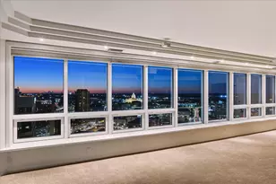 168 6th St E, Saint Paul, MN 55101 - Photo 2