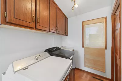 2242 Jennifer Lane, North Saint Paul, MN 55109 - Photo 8