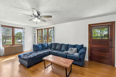 302 9th Street W, Hastings, MN 55033 - Photo 6