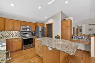 5230 Nicklaus Dr NW, Rochester, MN 55901 - Photo 14