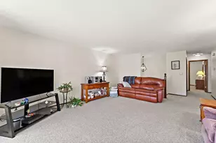 409 19th Ave S, South Saint Paul, MN 55075 - Photo 8