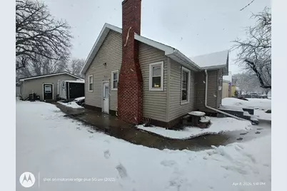 319 Crocker Avenue N, Thief River Falls, MN 56701 - Photo 12