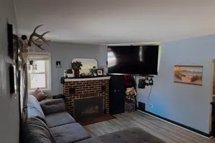 319 Crocker Ave N, Thief River Falls, MN 56701 - Photo 2