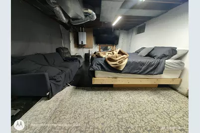 319 Crocker Avenue N, Thief River Falls, MN 56701 - Photo 10