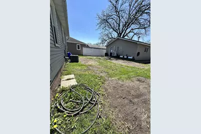 319 Crocker Avenue N, Thief River Falls, MN 56701 - Photo 22