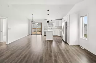 7373 17th St S, Fargo, ND 58104 - Photo 2