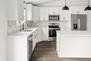 7373 17th St S, Fargo, ND 58104 - Photo 10