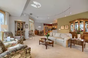 9225 Medicine Lake Rd, Golden Valley, MN 55427 - Photo 14