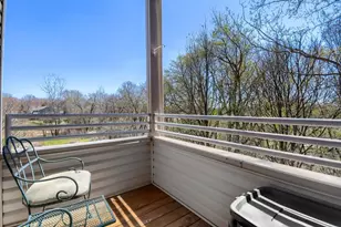9225 Medicine Lake Rd, Golden Valley, MN 55427 - Photo 18