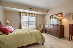 9225 Medicine Lake Rd, Golden Valley, MN 55427 - Photo 20