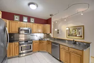 9225 Medicine Lake Rd, Golden Valley, MN 55427 - Photo 4