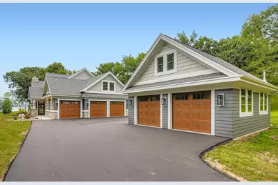 294 Cove Road, Hudson, WI 54016 - Photo 2