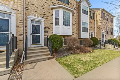 5038 Yuma Lane N, Plymouth, MN 55446 - Photo 2