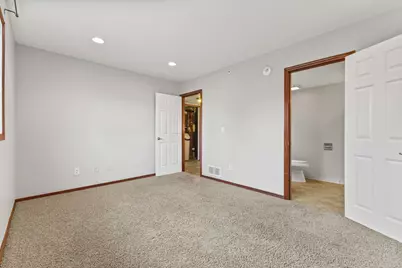 5038 Yuma Lane N, Plymouth, MN 55446 - Photo 6