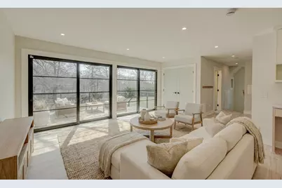 71 Otis Lane, Saint Paul, MN 55104 - Photo 10