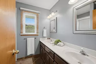 20933 Jamestown Ave, Lakeville, MN 55044 - Photo 24