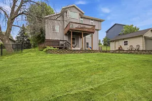 20933 Jamestown Ave, Lakeville, MN 55044 - Photo 46
