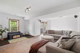 20933 Jamestown Ave, Lakeville, MN 55044 - Photo 32